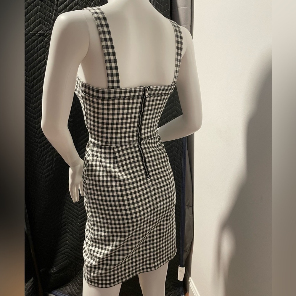 Black & White checked Dress - Picture 9 of 9
